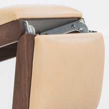 Načíst obrázek do prohlížeče Galerie, NOHRD TriaTrainer Ořech Natur Kůže